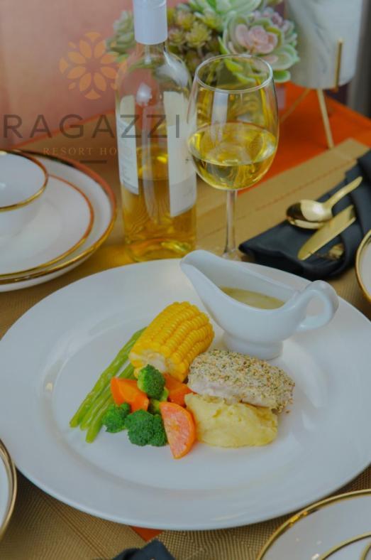 Ragazzi Resort Hotel Нага Экстерьер фото